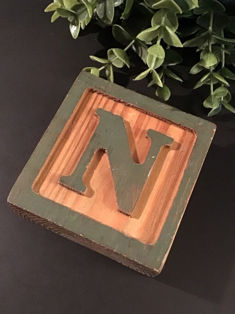 ❤5/25$ Vintage Letter N Wood Block